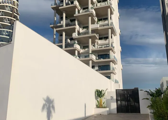 Apartment Silver Tower 2b Nuevo En Playa Arenal Bol Calpe